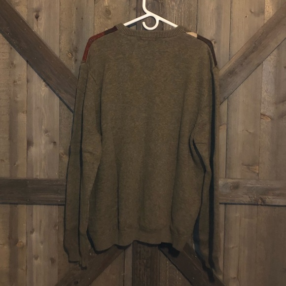 MENS: Van Heusen Argyle Sweater EUC - Picture 2 of 3
